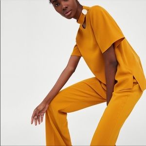 ✨SOLD✨ZARA : MUSTARD BLOUSE. NEW